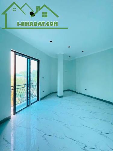 TÒA NHÀ LÔ GÓC- 75M2 - 6 TẦNG THANG MÁY  - VỈA HÈ Ô TÔ ĐỖ - 4