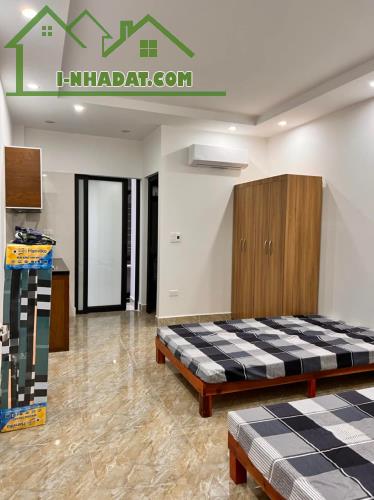 Tòa nhà BUILDING 8 tầng- 75m², Thang máy, 16 phòng đẹp - vị trí trung tâm THANH XUÂN- 100t