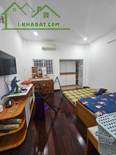 NGỘP BANK - HXH ÂU DƯƠNG LÂN - 5X19,5M - NỞ NHẸ - 50M RA MT - 13 TỶ - 2