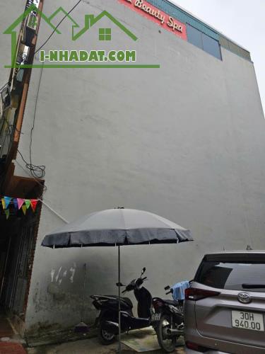 Bán nhà yên kiện ,ngọc hồi 31m2, 4 tầng ,4,5 tỷ