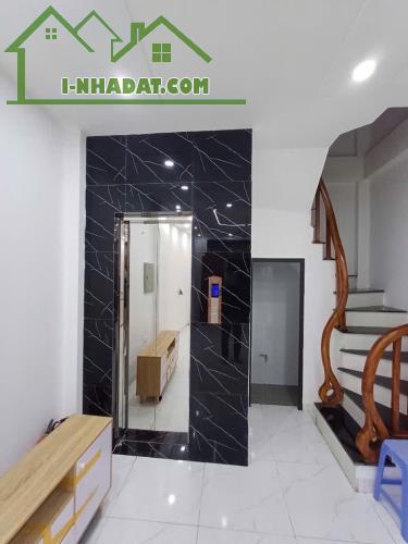 BÁN NHÀ LÊ LỢI HÀ ĐÔNG  GẦN CHỢ 5 TẦNG CÓ THANG MÁY 8,2 tỷ - 1