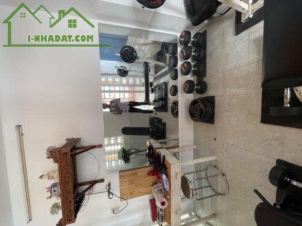 Bán gấp nhà đẹp ở ngay Đường số 5 KDC Bình Điền, xe hơi ngủ nhà, 80m2, chỉ 8 tỷ. - 4
