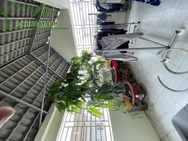 Bán gấp nhà đẹp ở ngay Đường số 5 KDC Bình Điền, xe hơi ngủ nhà, 80m2, chỉ 8 tỷ. - 5