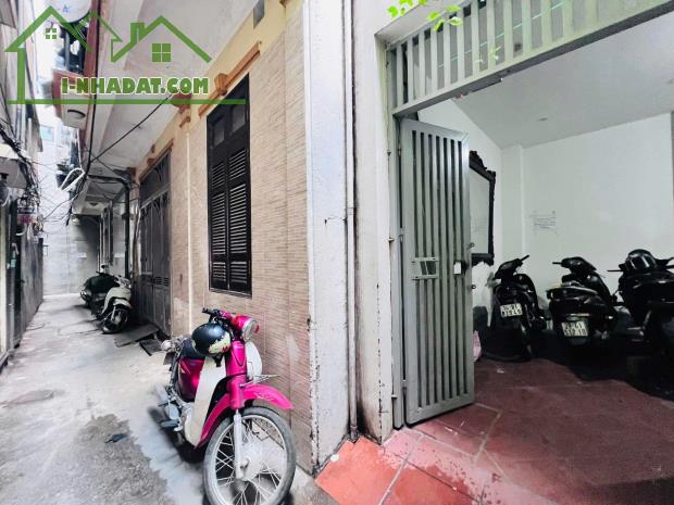 🏠 CƠ HỘI  CÓ 102-TÒA 12 PHÒNG- GẦN 12 ĐẠI HỌC-THU 50TR/TH-8.5 TỶ-hangmini.com - 2
