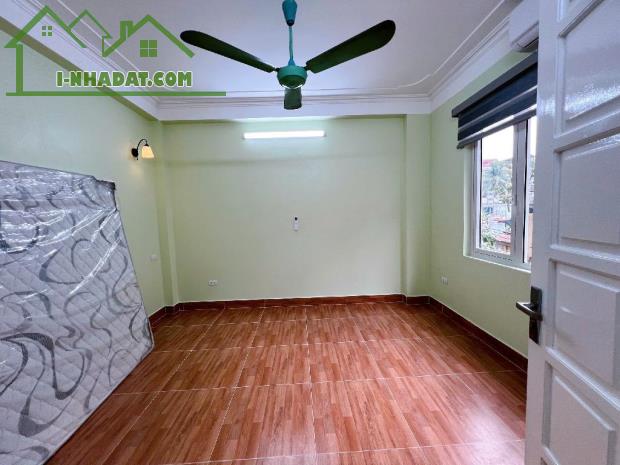 Nhà đẹp phố Hào nam full tiện ích - 2