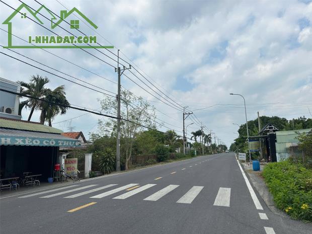 HÀNG THƠM CHỦ NGỘP GIẢM hơn 5 tỷ BIỆT THỰ 412M2 MẶT TIỀN TRUNG TÂM TRỊ TRẤN CỦ CHI