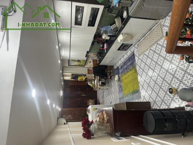 Nhỉnh 5.9 tỷ, 40m2, 3 tầng, FULL NỘI THẤT, Nhật Tảo, Đông Ngạc, Bắc Từ Liêm, Ký gửi Nhà -