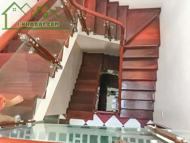 Bán nhà 4 tầng vị trí trung tâm Bồ Đề Long Biên ngõ oto tránh rộng 100m mặt tiền: 5m 23 tỷ - 3