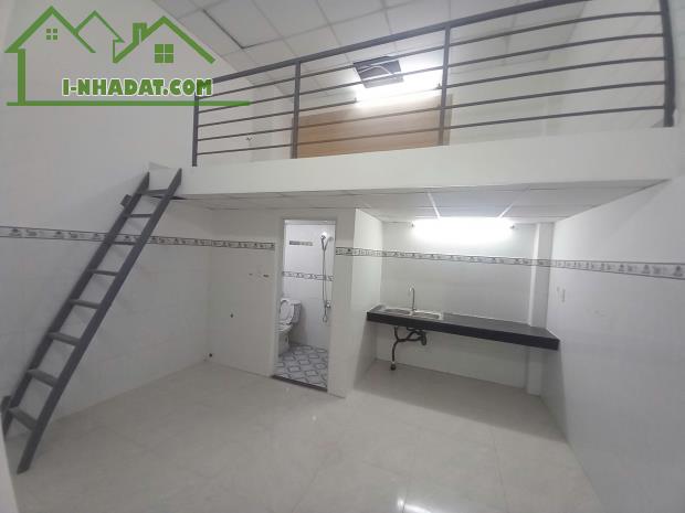 Cho thuê phòng trọ vệ sinh khép kín nôi thất cơ bản chỉ hơn 2 triêu/tháng