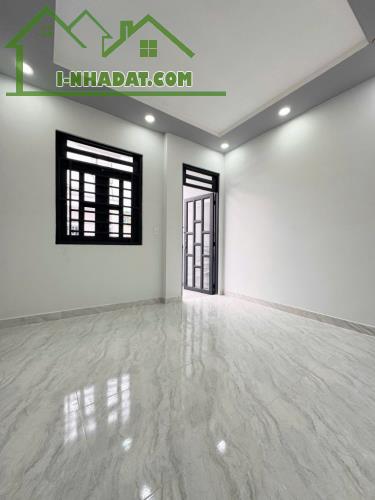 GẦN BỐN XÃ, NGAY LÊ VĂN QUỚI, 43M2, 3 TẦNG, HẺM XE HƠI, SỔ NỞ HẬU GIÁ NHỈNH 4 TỶ - 3