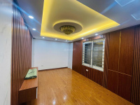 Bán nhà Nguyễn Trãi 36m2, 5 tầng, ô tô đỗ cách nhà 15m, vị trí đẹp, dân trí cao. Giá 6.4 t - 1