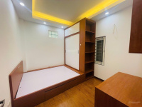Bán nhà Nguyễn Trãi 36m2, 5 tầng, ô tô đỗ cách nhà 15m, vị trí đẹp, dân trí cao. Giá 6.4 t - 2