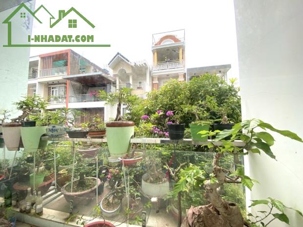 BÁN NHÀ HẺM NHỰA 6m, KHU PHÂN LÔ CAO TẦNG GẦN CHỢ HIỆP BÌNH 4X20 CHỈ 8,x TỶ. - 2