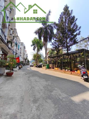 BÁN GẤP 2 LÔ ĐẤT 2 MẶT TIỀN-SỔ RIÊNG-VUÔNG A4-DT 5Mx15M. DTCN 75M2. ĐƯỜNG 12M