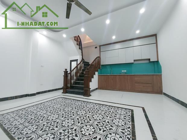 💥💥💥1.Nhà Đẹp - Phụng Châu - Chương Mỹ-  33.9m2 - Ở  Ngay  - tài chính khoảng 2.95  tỷ - 4