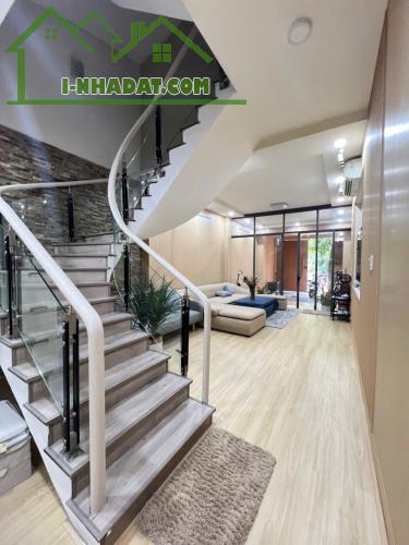 Bán Nhà Mặt Tiền Đường Bùi Tá Hán-An Phú-Q2 DT:80m2(4x20) Trệt 3 Lầu-4PN,5WC-Giá 21 Tỷ - 1