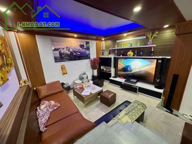 💥💥Giảm sốc 500tr. Giá tốt còn 6.5 tỷ.  Nhà Phú Mỹ / Lê Đức Thọ.  30m2 × 4 tầng
