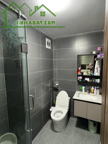Cho thuê chung cư Ruby3 Phúc Lợi, Long Biên . 2 ngủ và 2wc.
