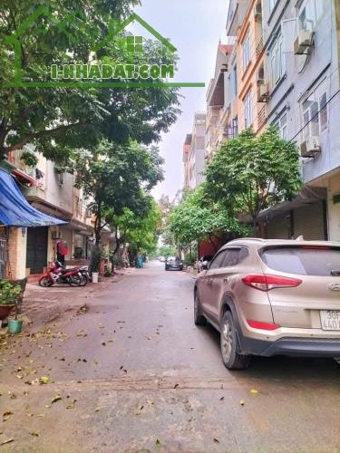 BÁN NHÀ PHỐ PHƯƠNG LIỆT, QUẬN THANH XUÂN, 60M2, 5T THANG MÁY, GARA Ô TÔ, NGÕ Ô TÔ TRÁNH,