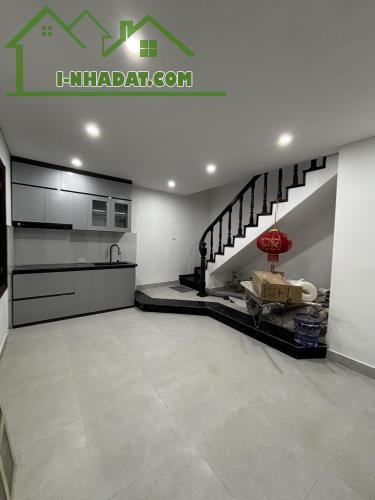 BÁN NHÀ PHỐ NGUYỄN CAO - LÔ GÓC - 35MX5 TẦNG - MT 6M 7 TỶ - 1