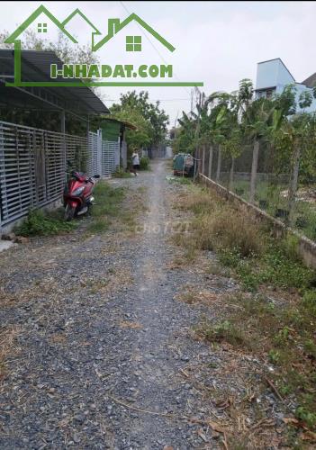 Chính chủ bán đất diện tích 196m2 cách quốc lộ 22 tầm 30m, xã Phước Hiệp, Củ Chi - 1