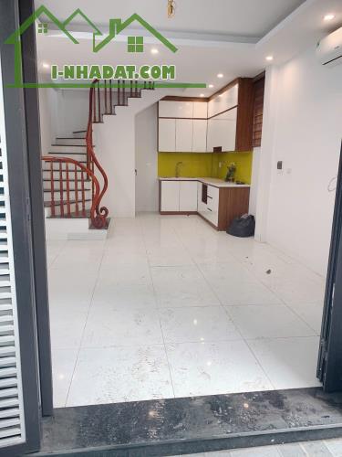 BÁN NHÀ 5 TẦNG LÔ GÓC PHỐ LỤA, HÀ ĐÔNG, 30M² ,6.3 TỶ