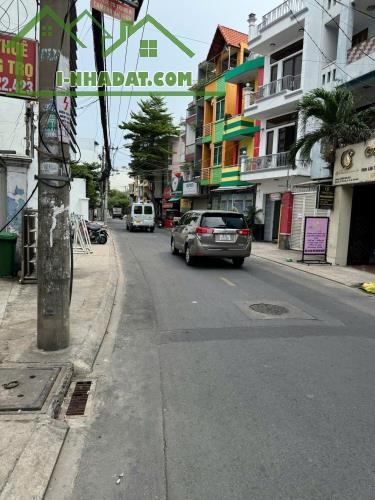 **Bán nhà mặt tiền phường 13** MT Tân Hải, Tân Bình; (102m2) 3L - 17,8 tỷ - 4