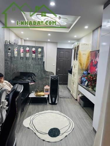 NHÀ HÓT CẦN BÁN.ĐẠI HẠ GIÁCMN DÒNG TIỀN SIÊU ĐẸP 8 PHÒNG- NGÕ THÔNG TỨ PHÍA - 50M RA OTO T - 3