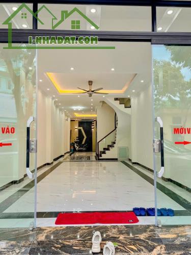 BÁN NHÀ MẶT PHỐ TRẦN BÌNH Ô TÔ THANG MÁY KINH DOANH DT 81M 5T MT 5M GIÁ 19,7 TỶ - 2