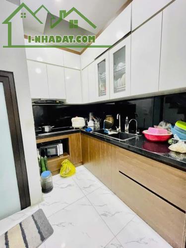 Bán Nhà Phố Kim Ngưu HBT, DT 37m2x4T, MT 4m,vài bước ra oto 7.5 tỷ - 1