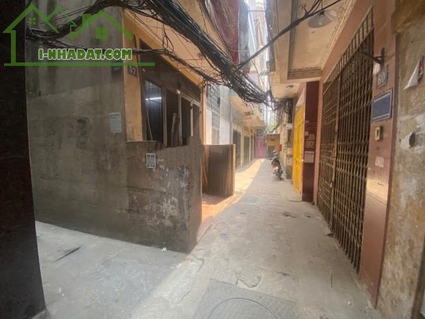 Bán nhà riêng khu Bách Kinh Xây, phố Lê Thanh Nghị, 25m2 x 5 Tầng 3 ngủ, ngõ nông, sổ đẹp - 1