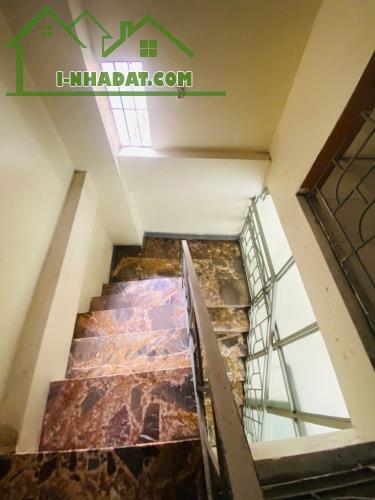 Bán nhà riêng khu Bách Kinh Xây, phố Lê Thanh Nghị, 25m2 x 5 Tầng 3 ngủ, ngõ nông, sổ đẹp - 4