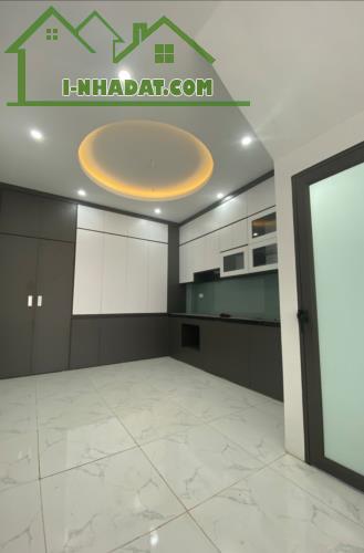 BẮC TỪ LIÊM - BÁN CĂN 4 TẦNG MỚI TINH 36,8㎡ - Ô TÔ ĐỖ CỬA - 1