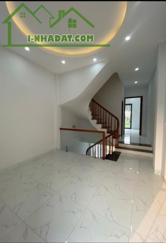 BẮC TỪ LIÊM - BÁN CĂN 4 TẦNG MỚI TINH 36,8㎡ - Ô TÔ ĐỖ CỬA - 4