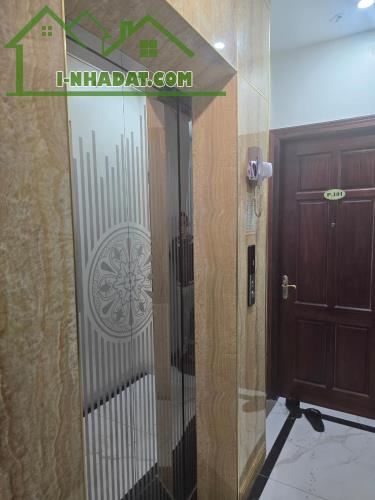 TÒA CCMN ĐƯỜNG NGUYỄN KHANG - 63M2 X 7 TẦNG - 16 TỶ - OTO GẦN   - THANG MÁY - DÒNG TIỀN