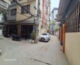 TRUNG TÂM NGÃ TƯ SỞ, Ô TÔ, KINH DOANH, CHỈ 10.3 TỶ.