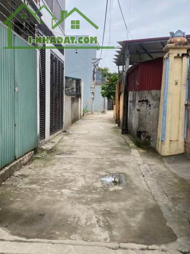 CHÍNH CHỦ CẦN BÁN ĐẤT 85 m2 có nhà 1,5 tầng, sát VIn chỉ việc ở. 0835459289