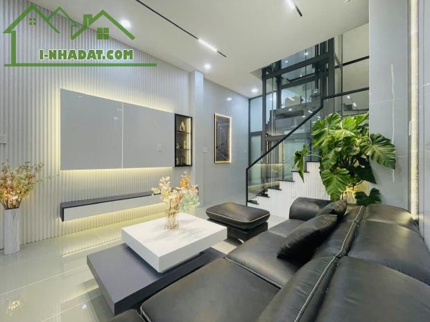 BÁN NHÀ CƯ XÁ PHÚ BìNH LẠC LONG QUÂN P5Q11 . HẺM NHỰA 8M. CÓ THANG MÁY+VỊ TRÍ ĐẸP CHỈ 9,9Đ - 1