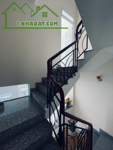N284 - Nhà Bán Quận 3 , Lê Văn Sỹ , xây full 60.4m2 , 4 Pn, 4 vệ sinh Giá 10 tỷ 9