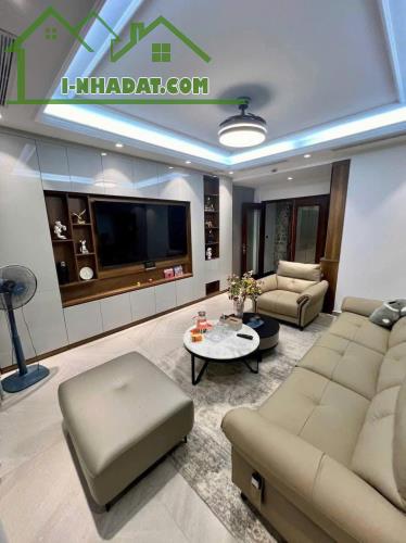 Cần bán nhà chính chủ 7 tầng thang máy Đàm Quang Trung giá 19 tỷ - 2