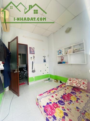 ‼️ 11 tỷ có nhà 96m2 sát Q.1 - Ngay Landmark 81 - hẻm xe hơi 6m - 2