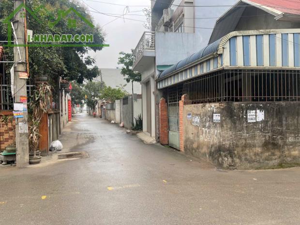 Bán đất Chúc Lý - Ngọc Hoà, 91m2 có sẵn nhà cấp 4, lô góc, oto tải tránh nhau 7,5 tỷ
