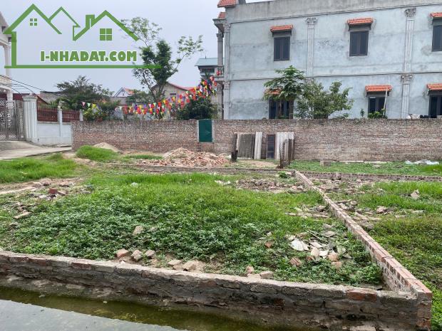 Bán mảnh  đất oto 4 chỗ vào tận nơi tại nguyệt đức ,thuận thành ,bắc ninh - 3