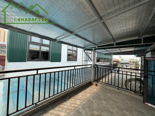 Siêu phẩm Trường Chinh 7 tầng thang máy, 35m2, mặt tiền 5m, cách phố 20m, giá 9.8 tỷ