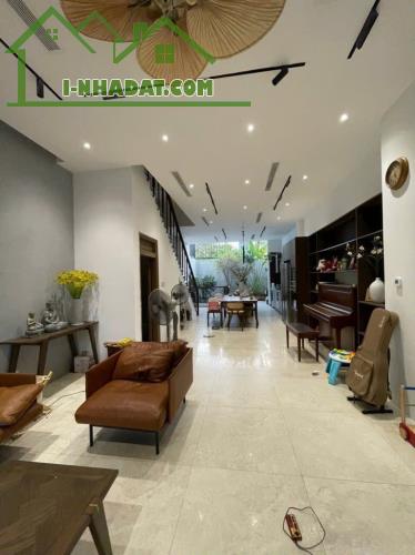 ĐƯỜNG 52  BÌNH TRƯNG TÂY QUẬN 2 - 4 TẦNG - 102m2 - 23 TỈ - 2