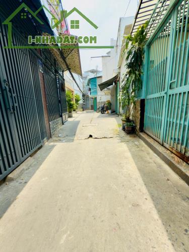 Bán nhà 4 x 17m, hẻm đẹp Âu Dương Lân P3-Q8, giá chỉ nhỉnh 3 tỷ