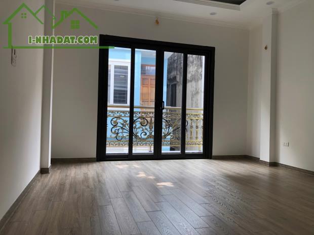 🏡 SIÊU HIẾM - NHÀ ĐẸP PHỐ VỌNG - 5 TẦNG THANG MÁY - CÁCH PHỐ 15M - GẦN ĐH KINH TẾ QD, - 1