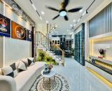 Cần tiền bán nhà Quang Trung, Gò Vấp 32m2 (4x8), hơn 4 T.Ỷ còn nói chuyện