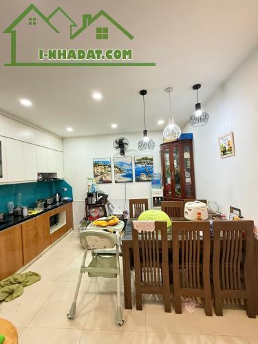 NGUYỄN CHÍ THANH💥BA ĐÌNH💥47M2 x 5T💥17.5 TỶ💥VỈA HÈ💥Ô TÔ TRÁNH💥GẦN PHỐ💥 KD TỐT KHU - 3