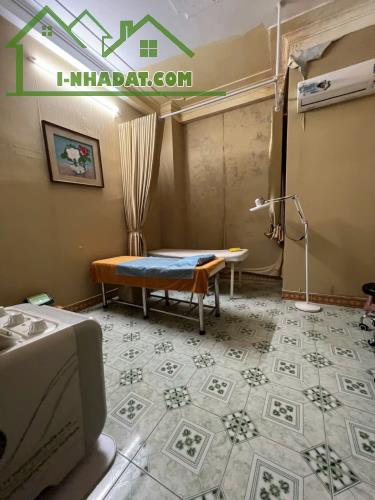 NHÀ MỚI LÊN - VỊ TRÍ VIP NHẤT GÒ DẦU 3 TẦNG ĐANG CHO THUÊ 12 TRIỆU / THÁNG HẺM XE HƠI TỚI - 3